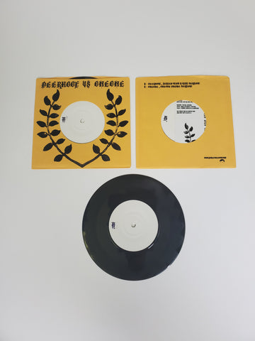Deerhoof vs Oneone 7"